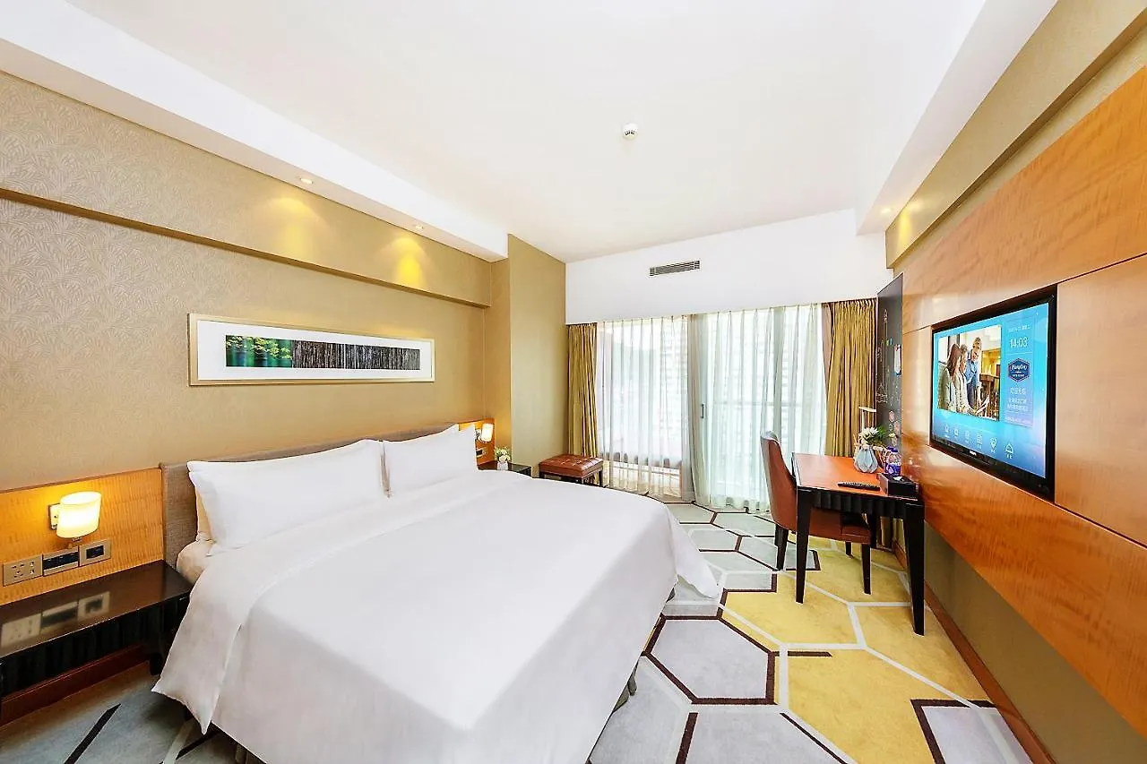 Hampton By Hilton Zhuhai Gongbei Port 4*,